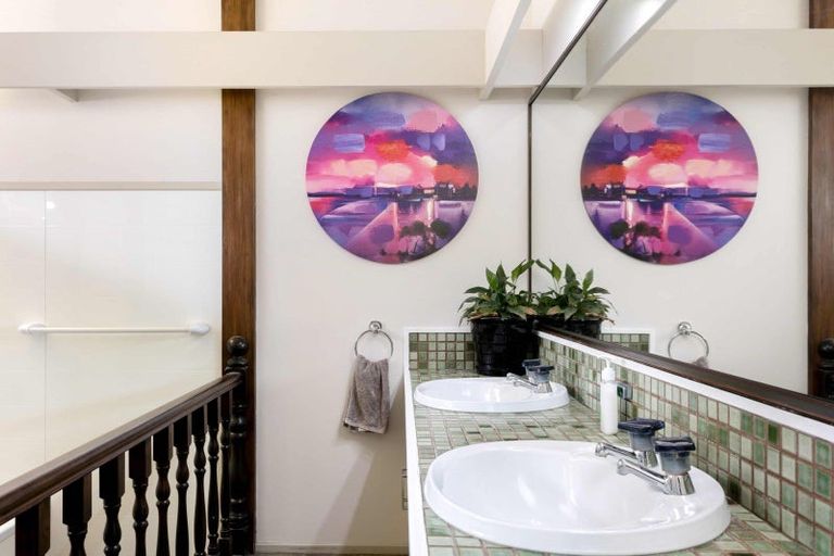 Photo of property in 2 Magnolia Street, Outer Kaiti, Gisborne, 4010