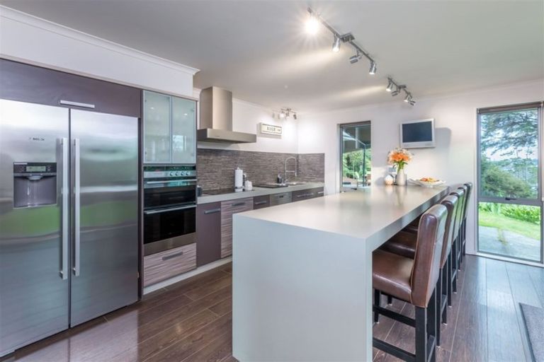 Photo of property in 84 Blue Heron Rise, Stanmore Bay, Whangaparaoa, 0932