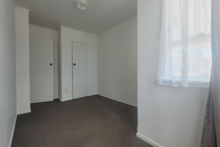 Photo of property in 70-72 Waihemo Street, Waitangirua, Porirua, 5024