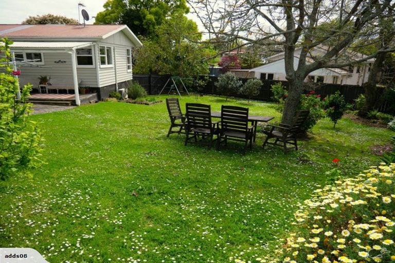 Photo of property in 7 Rainbow Place, Wattle Downs, Auckland, 2103