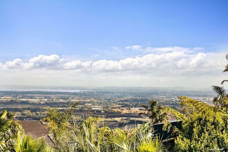 Photo of property in 63 Paparata Road, Bombay, 2675