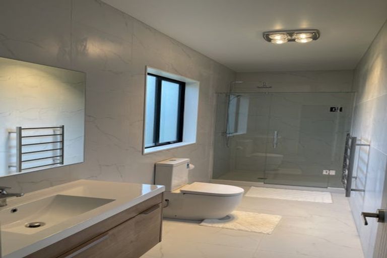 Photo of property in 30 Drumconnell Drive, Flat Bush, Auckland, 2019