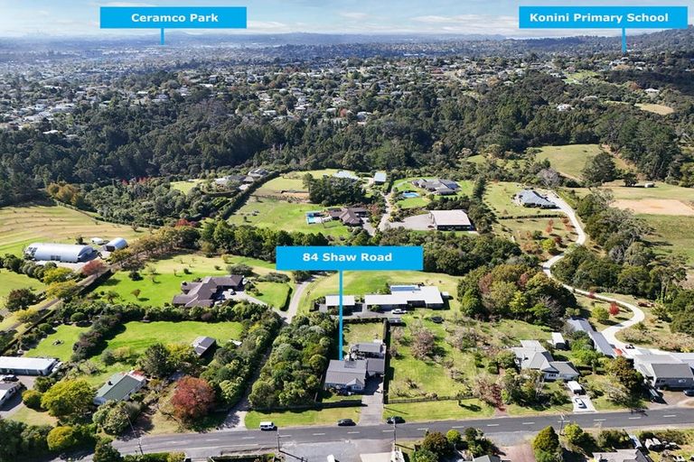 Photo of property in 84 Shaw Road, Oratia, Auckland, 0604