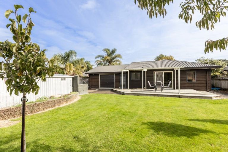 Photo of property in 18 Mission Road, Greenmeadows, Napier, 4112
