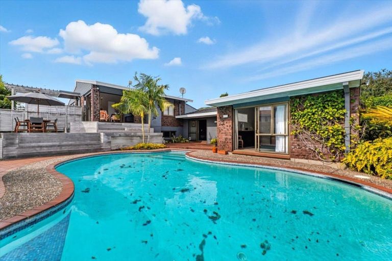 Photo of property in 16 Clydesburn Avenue, Te Puke, 3119