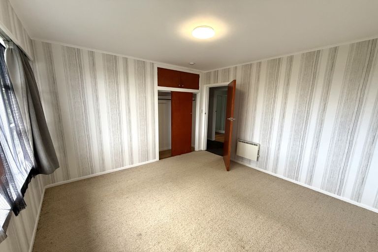 Photo of property in 5 Hartley Terrace, Massey, Auckland, 0614
