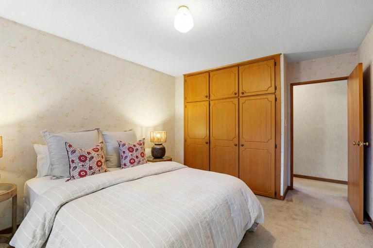 Photo of property in 11b Winters Road, Redwood, Christchurch, 8051