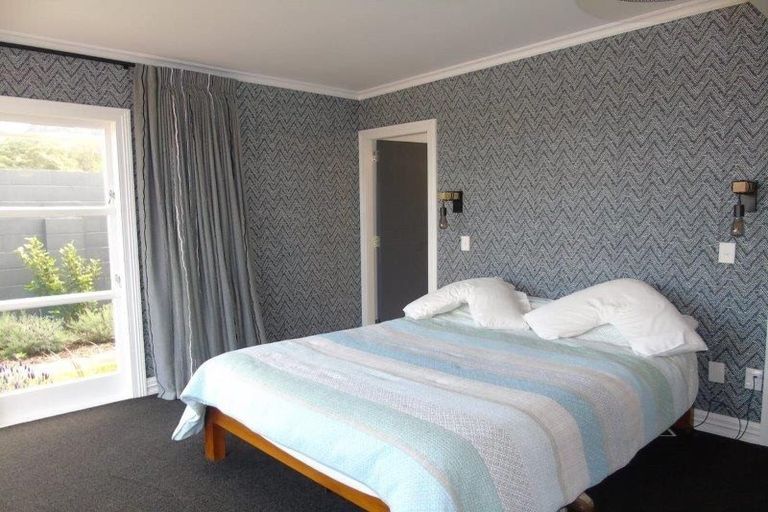 Photo of property in 415 Fergusson Drive, Heretaunga, Upper Hutt, 5018