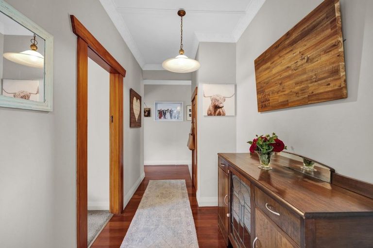 Photo of property in 1048 Normanby Road, Manaia, Hawera, 4678