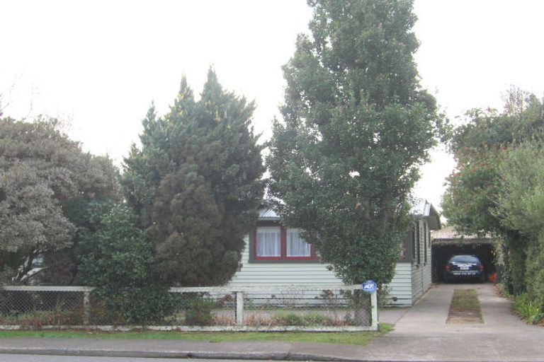 Photo of property in 124 Frederick Street, Mayfair, Hastings, 4122