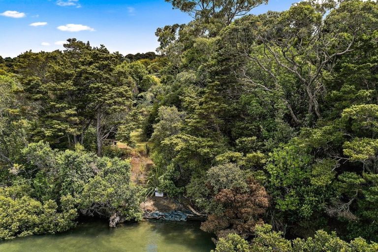 Photo of property in 99 Upper Whangateau Road, Big Omaha, Warkworth, 0985
