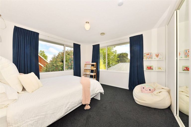 Photo of property in 7a Juniper Place, Burnside, Christchurch, 8053