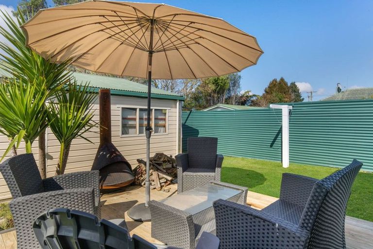 Photo of property in 11a Island View Road, Western Heights, Rotorua, 3015
