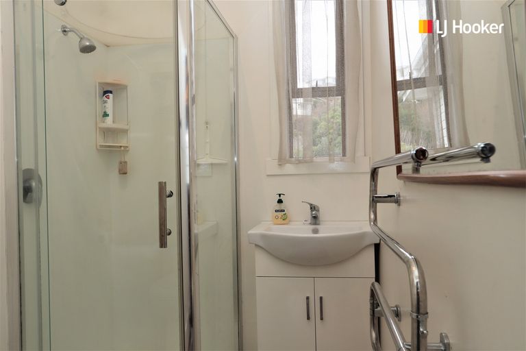 Photo of property in 37 Tahuna Road, Tainui, Dunedin, 9013