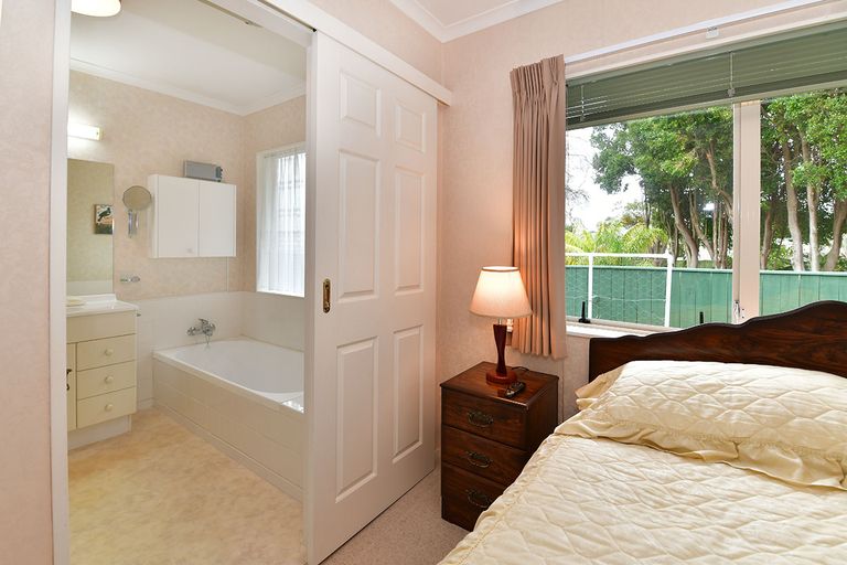 Photo of property in 7c Melanie Place, Orewa, 0931