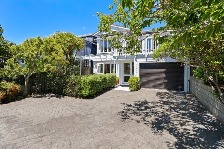 Photo of property in 34 Wade Street, Wadestown, Wellington, 6012
