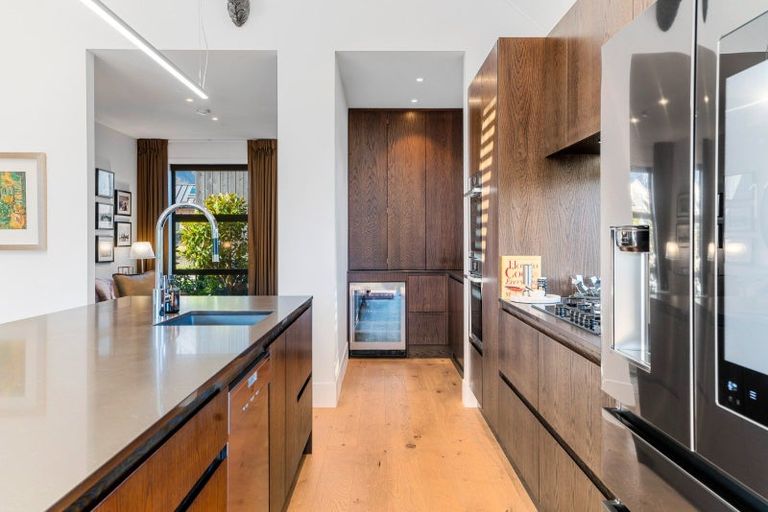 Photo of property in 4 Kerrera Lane, Jacks Point, Queenstown, 9371