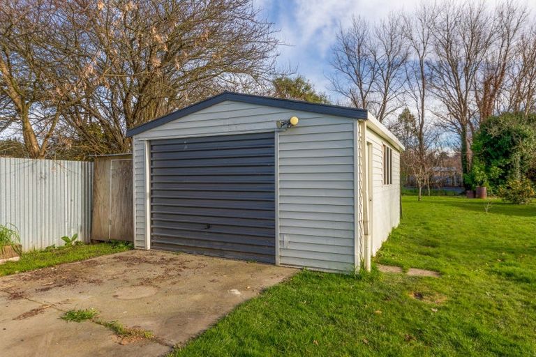 Photo of property in 5 Bennett Street, Waipawa, 4210
