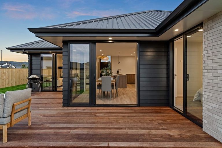 Photo of property in 4 Nau Mai Road, Clevedon, 2582