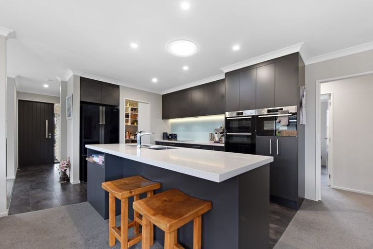 Photo of property in 100 Iwa Street, Mapua, 7005