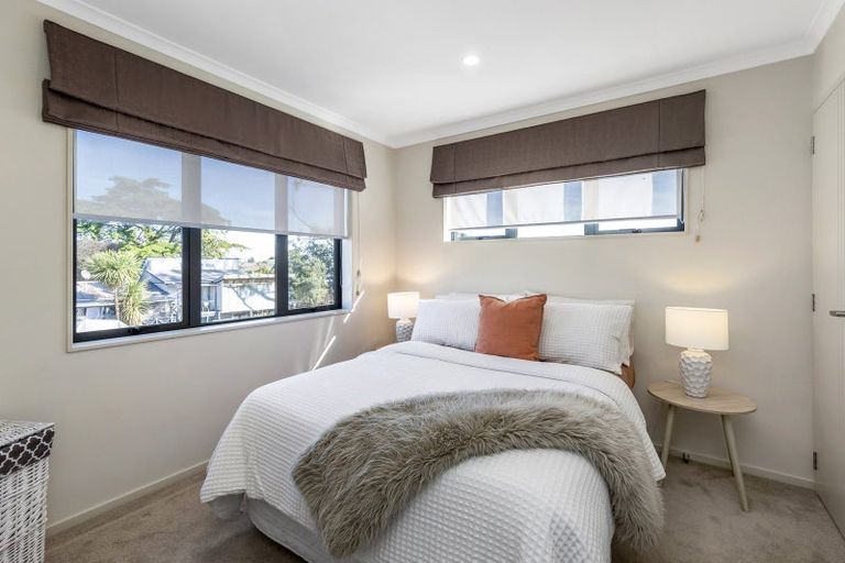 Photo of property in 17c Earlsworth Road, Mangere East, Auckland, 2024