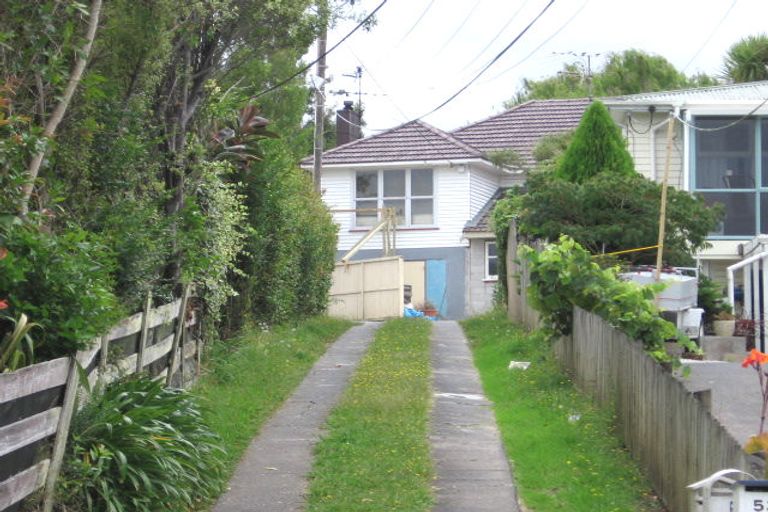 Photo of property in 2/53 Park Road, Glenfield, Auckland, 0629
