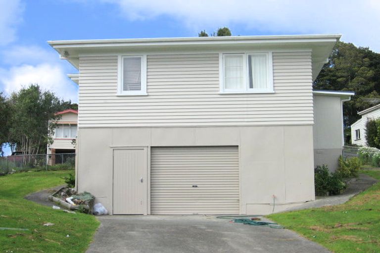 Photo of property in 10 Whaka Street, Maungaturoto, 0520