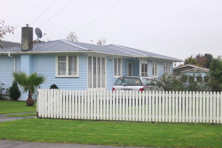 Photo of property in 28 Pembroke Street, Papatoetoe, Auckland, 2025