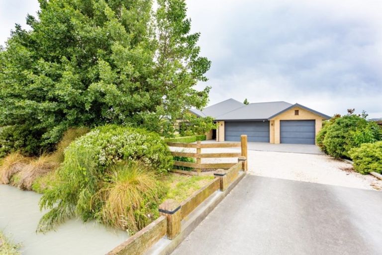 Photo of property in 798 Weedons Ross Road, West Melton, 7618