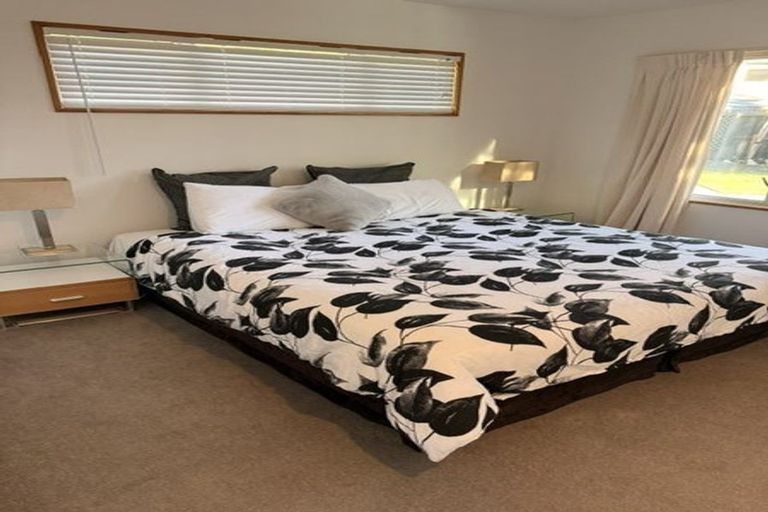 Photo of property in 114 Mccormacks Bay Road, Mount Pleasant, Christchurch, 8081
