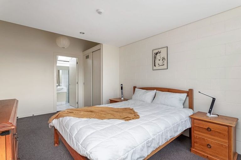 Photo of property in 1/868 Colombo Street, Christchurch Central, Christchurch, 8013