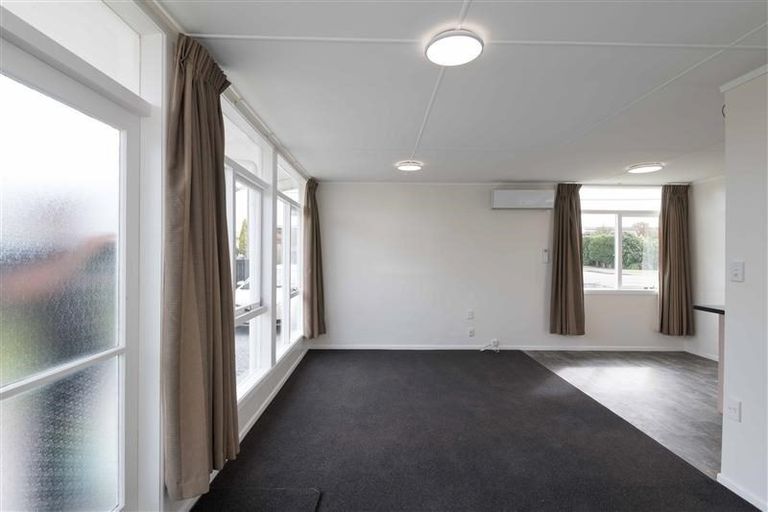 Photo of property in 46 Kiwi Road, Raumati Beach, Paraparaumu, 5032
