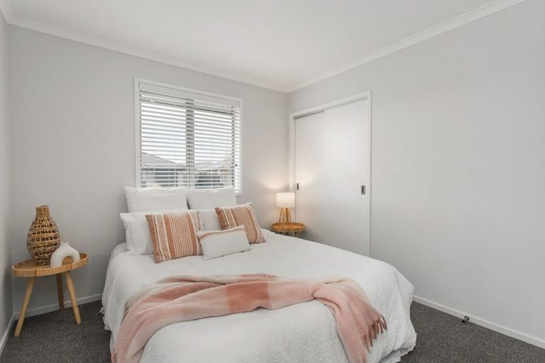 Photo of property in 33 Bradwell Crescent, Halswell, Christchurch, 8025