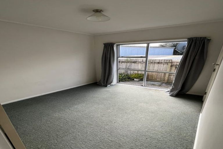 Photo of property in 34 Andrew Road, Howick, Auckland, 2010