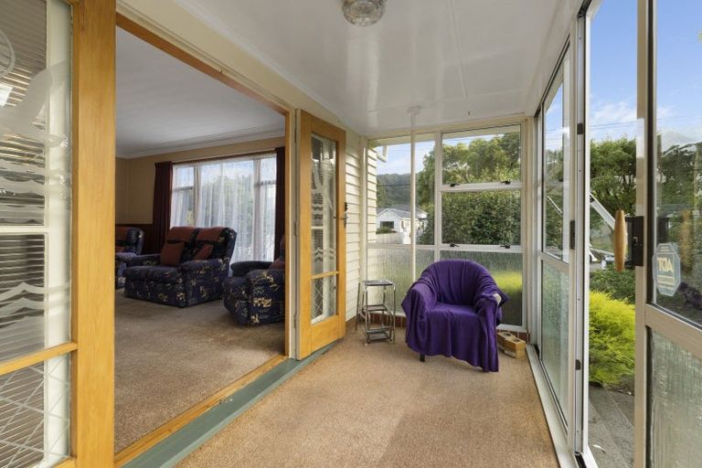 Photo of property in 14 Hudson Avenue, Ebdentown, Upper Hutt, 5018