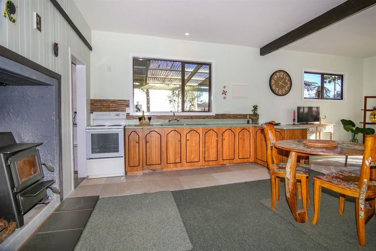 Photo of property in 42 Back Road, Granity, 7823