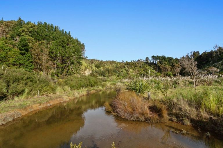 Photo of property in 180b Paparoa Road, Wainui, Whakatane, 3198