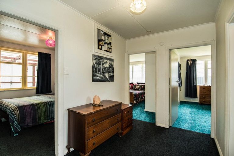 Photo of property in 25 Ward Street, Raetihi, 4632