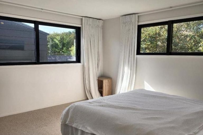 Photo of property in 23 Linda Street, Oakura, 4314