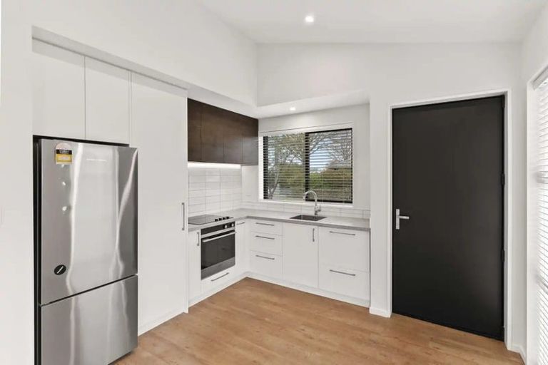 Photo of property in 1/11 Halliwell Avenue, Papanui, Christchurch, 8052