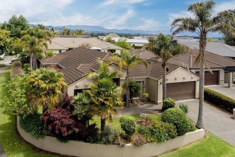 Photo of property in 5 La Cumbre Close, Bethlehem, Tauranga, 3110