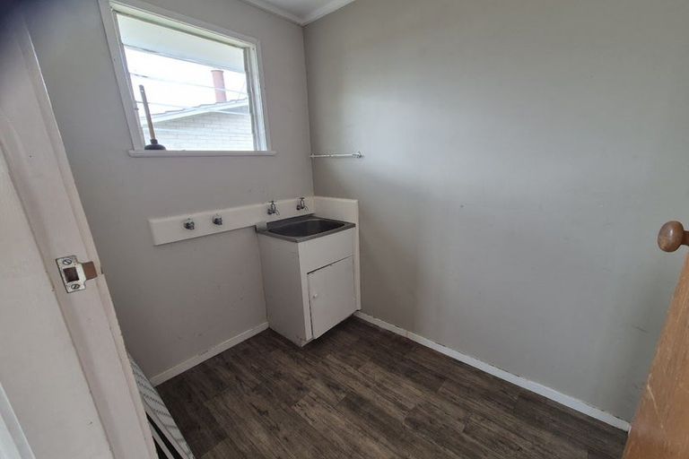 Photo of property in 15 Pelorus Street, Glenview, Hamilton, 3206