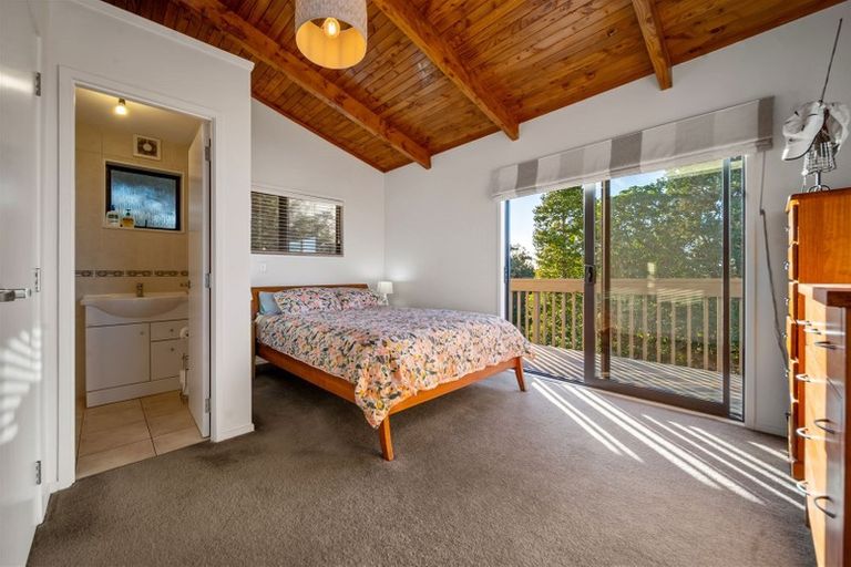 Photo of property in 161 Glenvar Road, Long Bay, Auckland, 0630