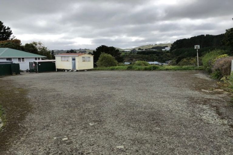 Photo of property in 7a Suffolk Place, Cannons Creek, Porirua, 5024