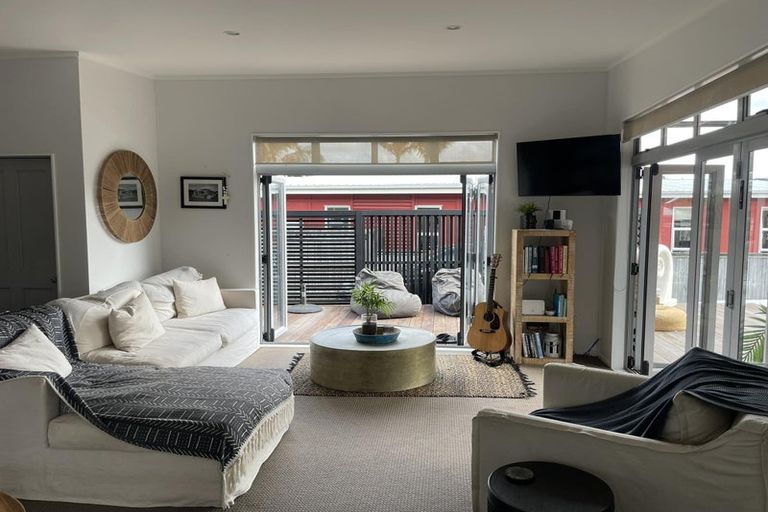 Photo of property in 44 Seabreeze Road, Mangawhai Heads, Mangawhai, 0505