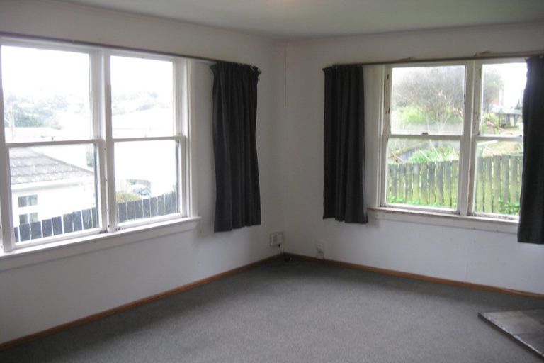 Photo of property in 17 Macaulay Street, Johnsonville, Wellington, 6037