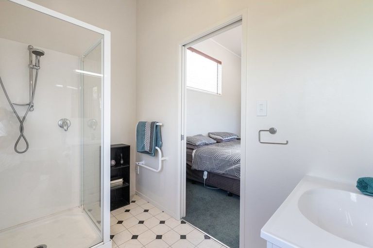 Photo of property in 8 Taranui Place, Mangawhai Heads, Mangawhai, 0505