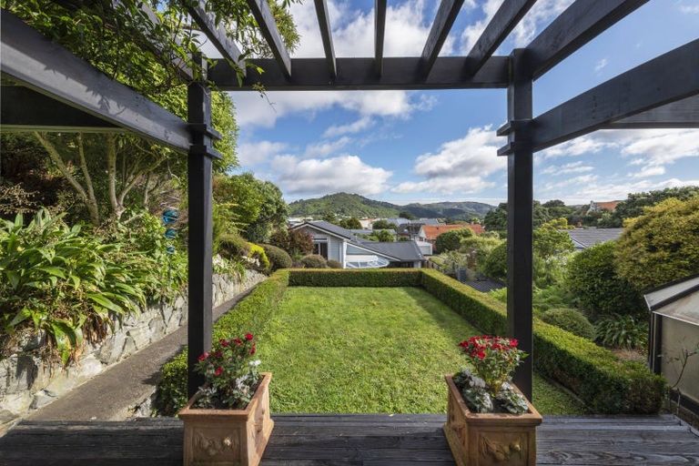 Photo of property in 1 Gipps Street, Karori, Wellington, 6012