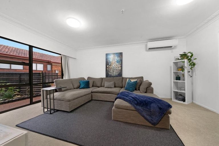 Photo of property in 18a Sunnyside Crescent, Papatoetoe, Auckland, 2025