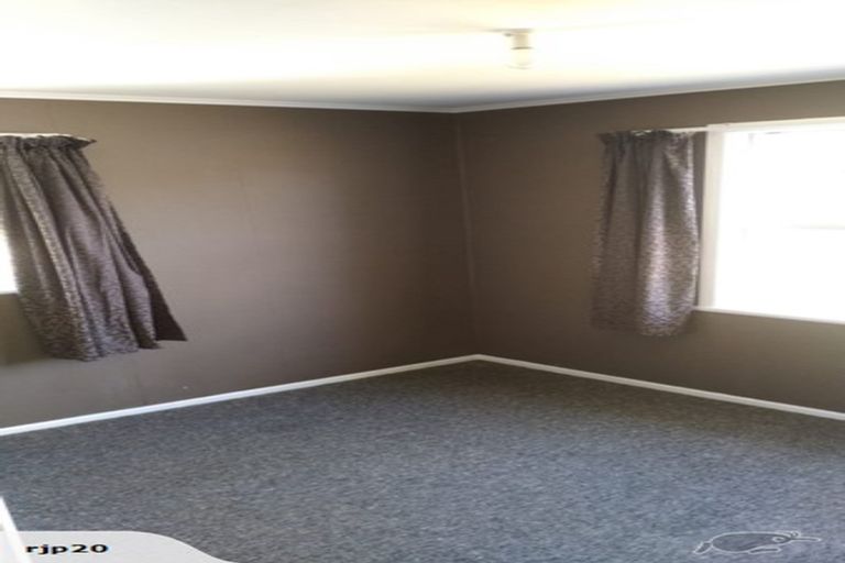 Photo of property in 2 Willow Road, Hillcrest, Hamilton, 3216